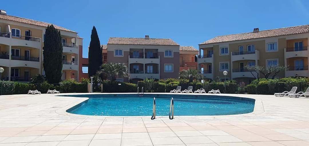 Vacance Location Mer Piscine Var Sud Terrasse Les Issambres Exteriör bild